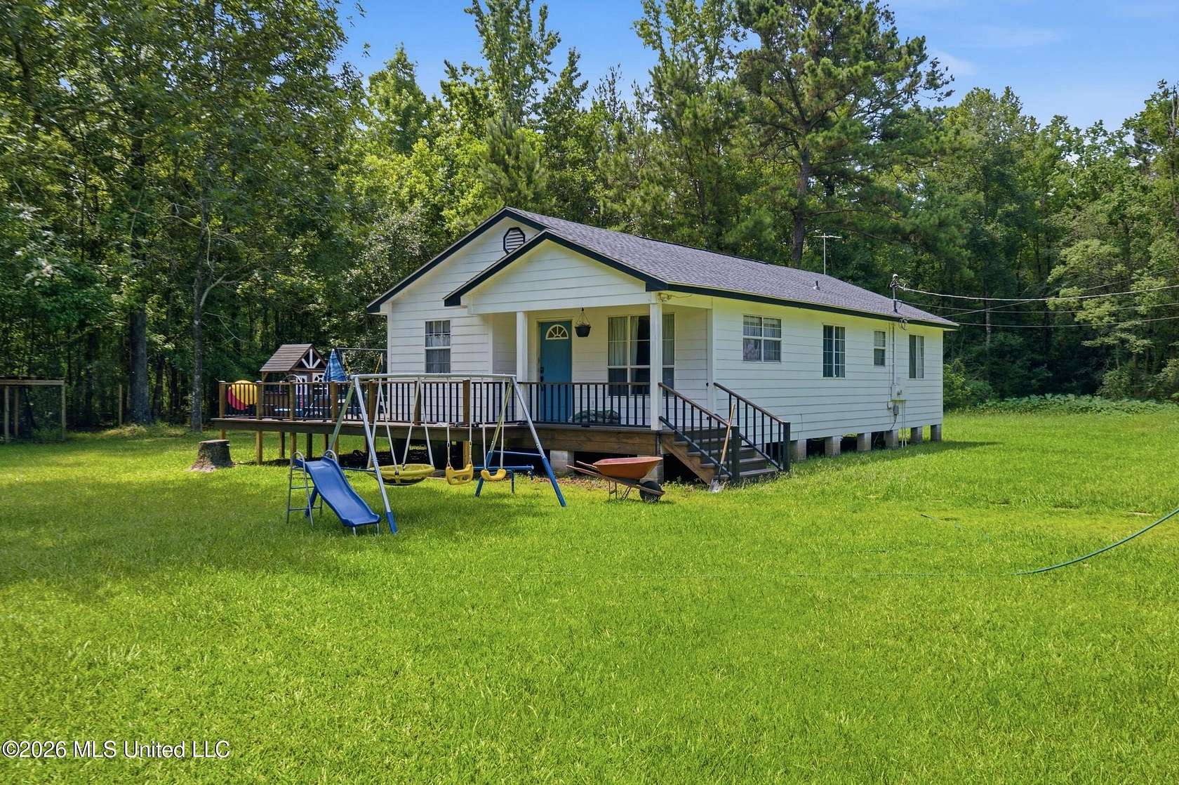 2 Acres of Land with Home for Sale in Moss Point, Mississippi