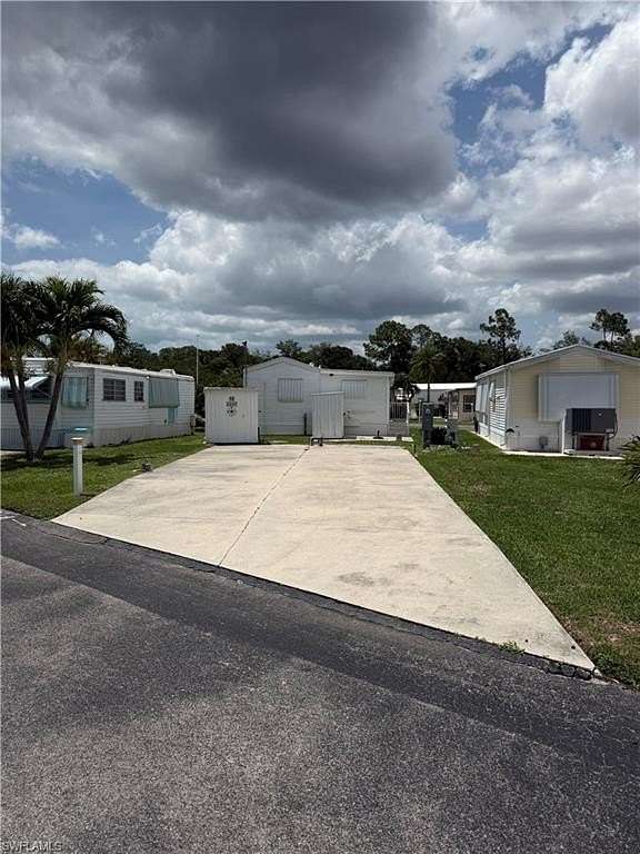 0.04 Acres of Land for Sale in Naples, Florida