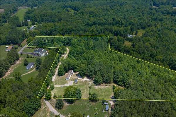 8.51 Acres of Land with Home for Sale in Saluda, Virginia