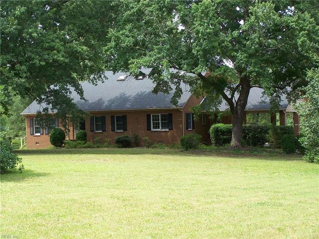2 Acres of Land with Home for Lease in Courtland, Virginia
