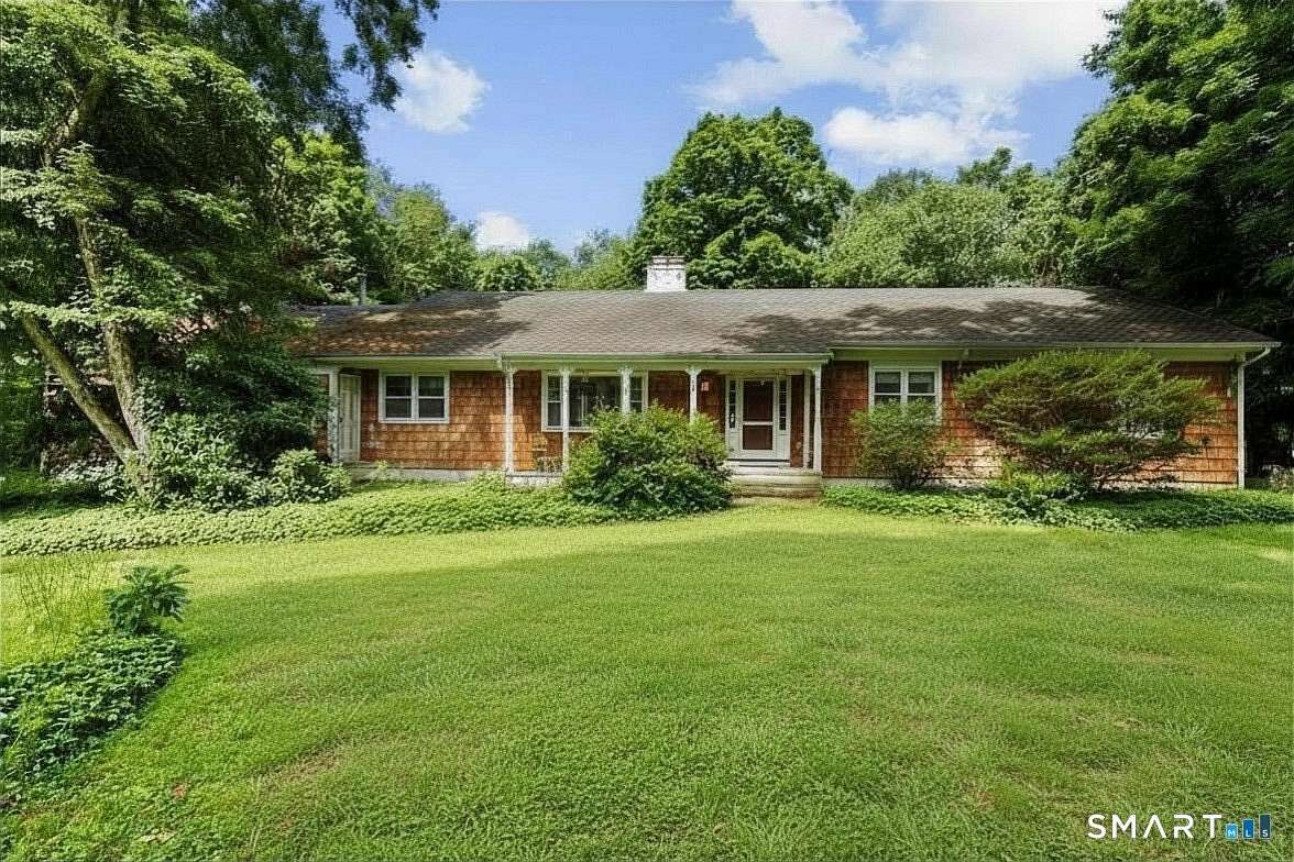 1.55 Acres of Land with Home for Sale in Woodbridge, Connecticut