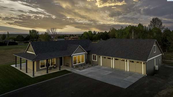 5.24 Acres of Land with Home for Sale in West Richland, Washington