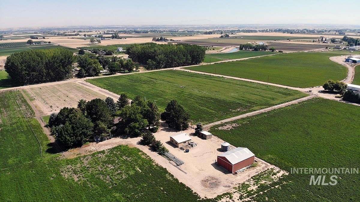 2.63 Acres of Land with Home for Sale in Caldwell, Idaho