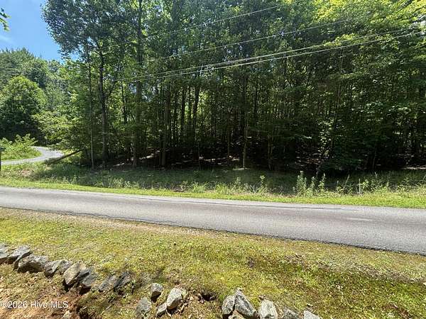 0.89 Acres of Residential Land for Sale in Murphy, North Carolina