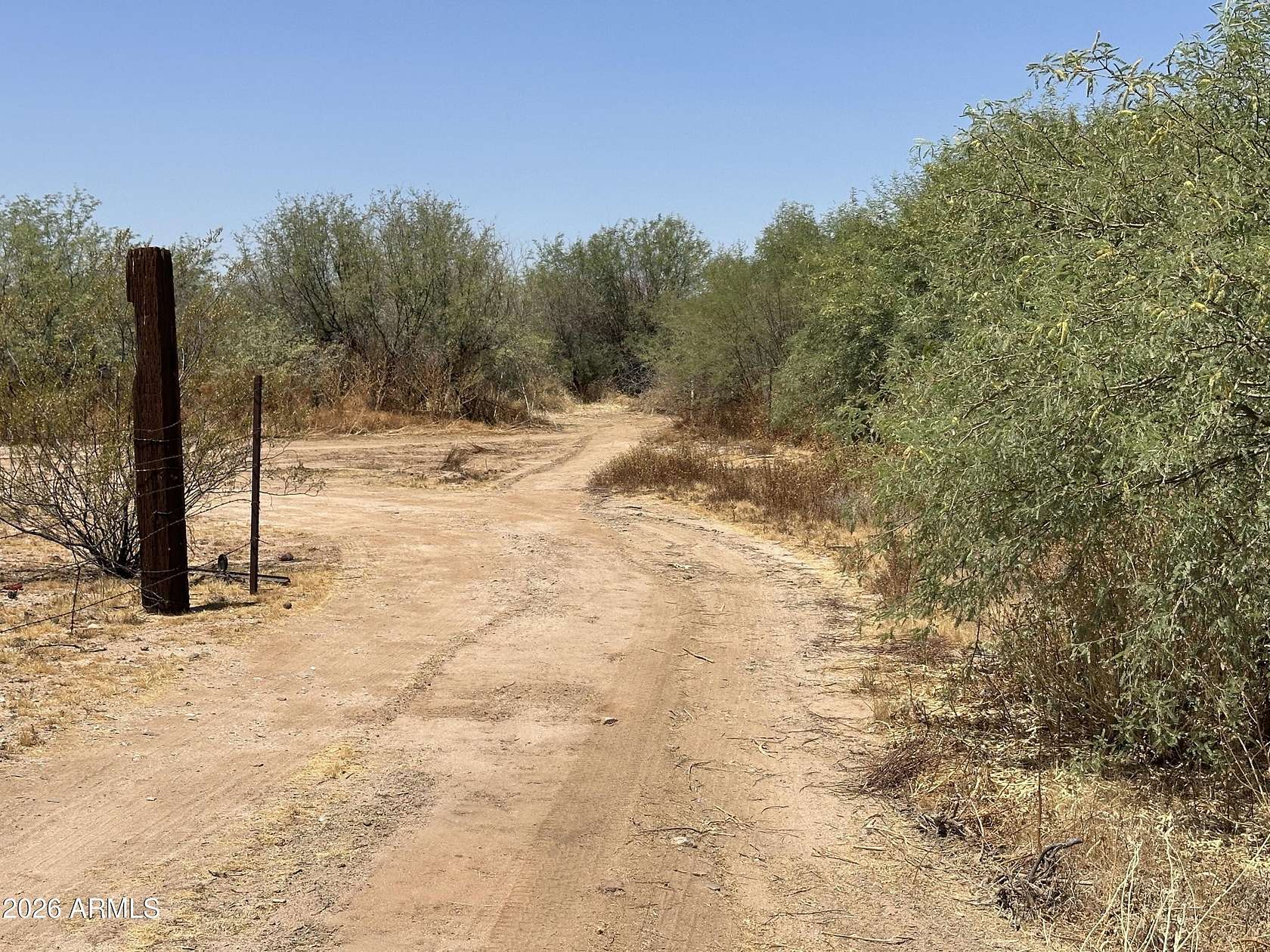 1 Acre of Residential Land for Sale in Wittmann, Arizona
