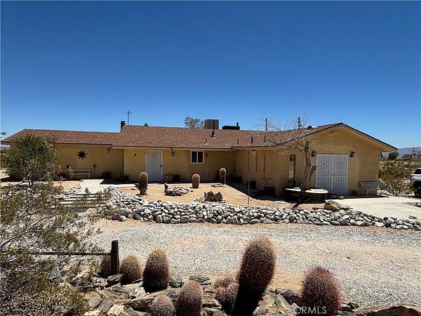 2.23 Acres of Land with Home for Sale in Joshua Tree, California