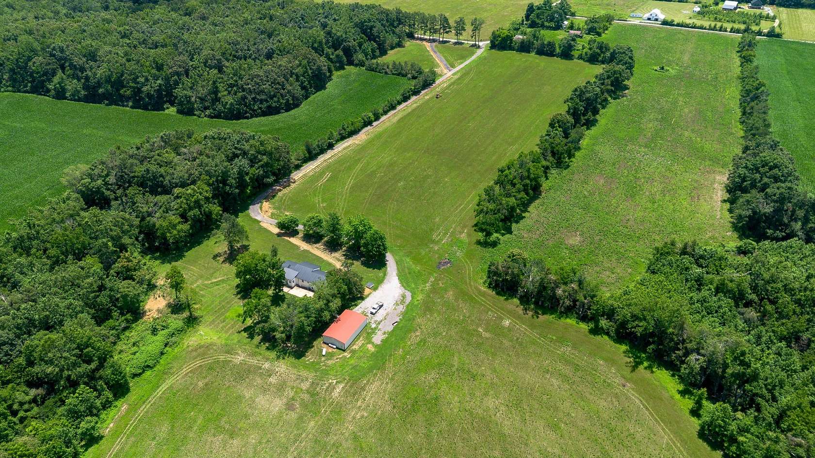 5 Acres of Land for Auction in Bethpage, Tennessee