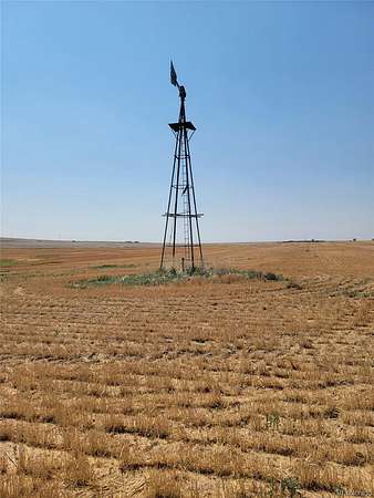 158 Acres of Agricultural & Residential Land for Sale in Roggen, Colorado