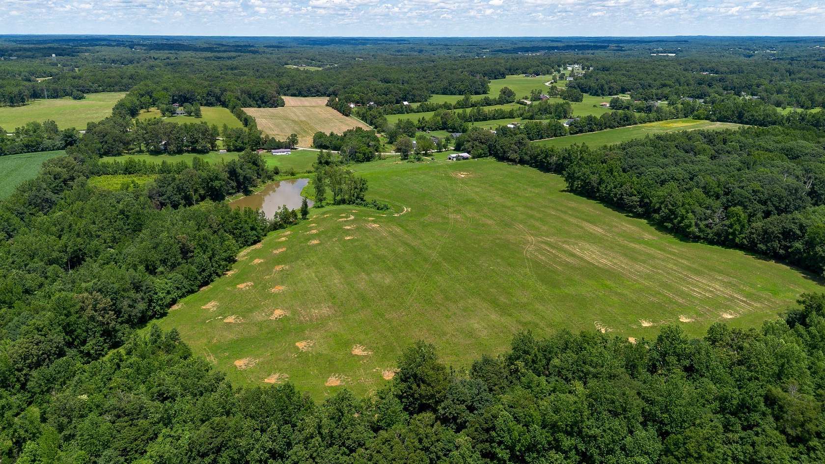 6.1 Acres of Land for Auction in Bethpage, Tennessee