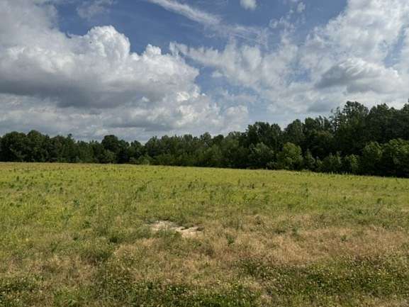 6.57 Acres of Land for Auction in Bethpage, Tennessee