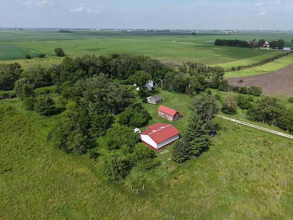 40 Acres of Improved Land for Sale in Onarga, Illinois