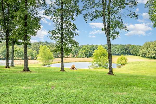 16.4 Acres of Land with Home for Sale in Dickson, Tennessee