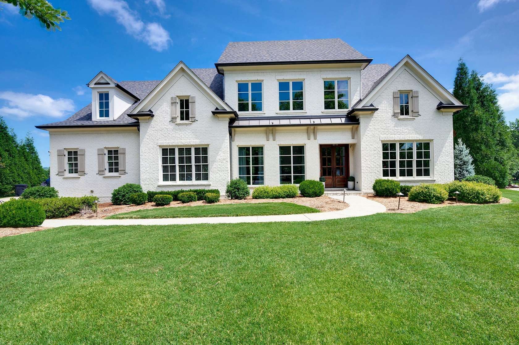 3 Acres of Land with Home for Sale in Brentwood, Tennessee