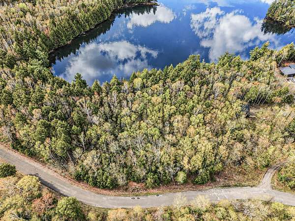 2.37 Acres of Residential Land for Sale in Oma Town, Wisconsin