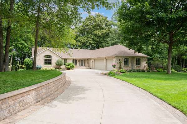 2 Acres of Land with Home for Sale in Rochester, Minnesota