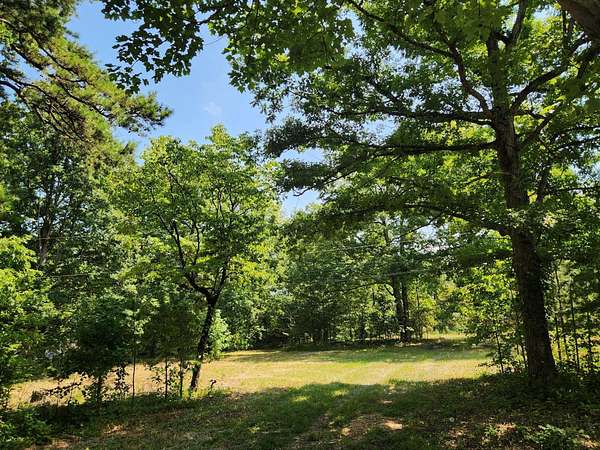 1.67 Acres of Residential Land for Sale in South Pittsburg, Tennessee