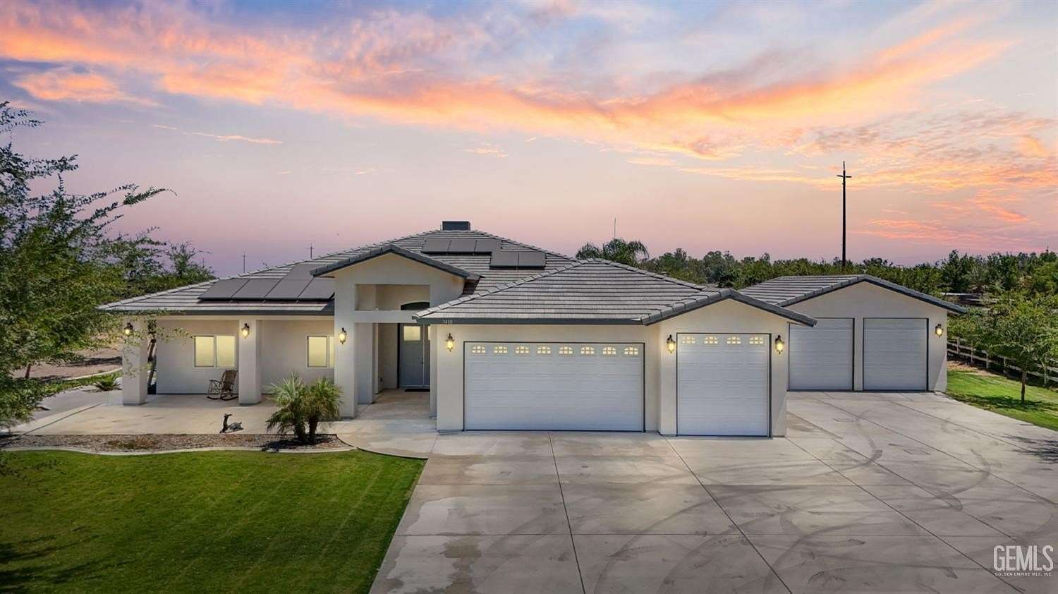 2.5 Acres of Land with Home for Sale in Bakersfield, California