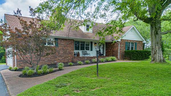 4.63 Acres of Land with Home for Sale in Benton, Kentucky
