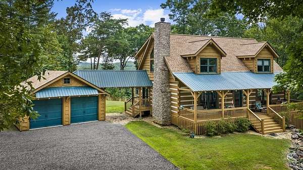 2 Acres of Land with Home for Sale in Blue Ridge, Georgia