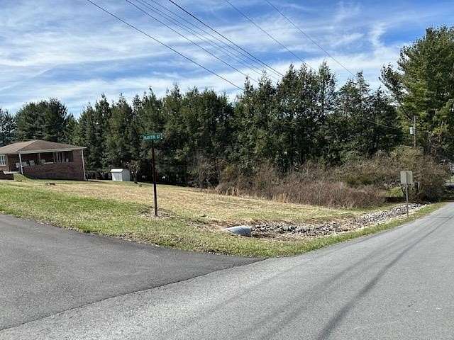 0.28 Acres of Residential Land for Sale in Pounding Mill, Virginia