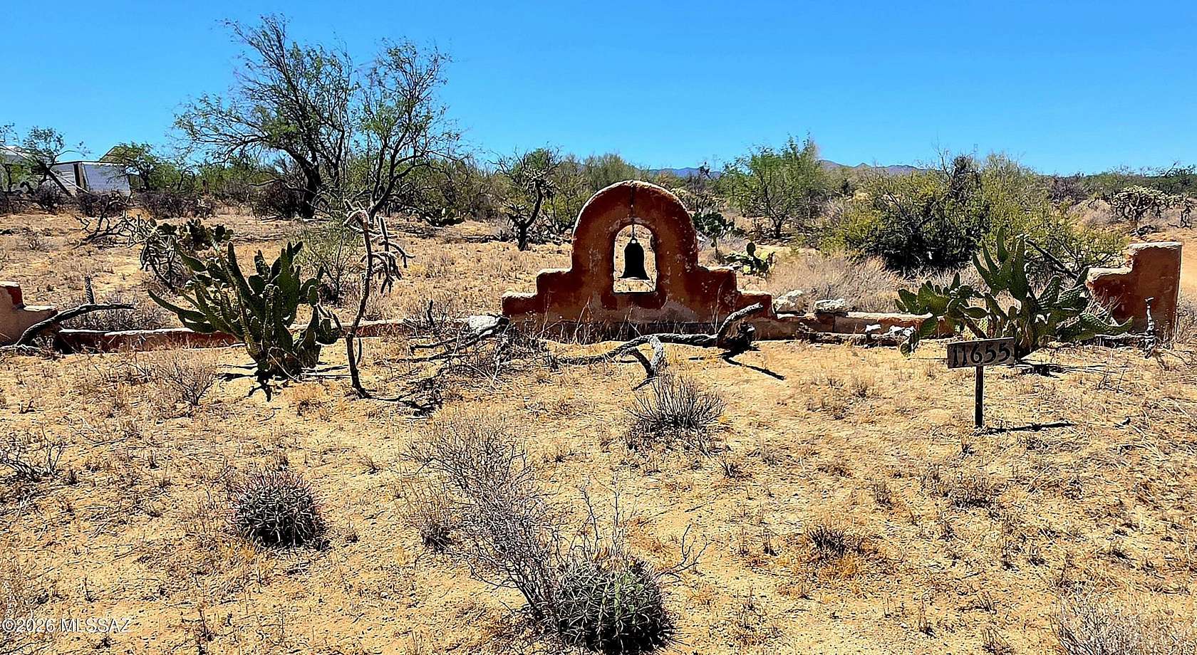 4 Acres of Land with Home for Sale in Tucson, Arizona