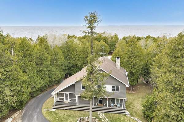 1.5 Acres of Land with Home for Sale in Sturgeon Bay, Wisconsin