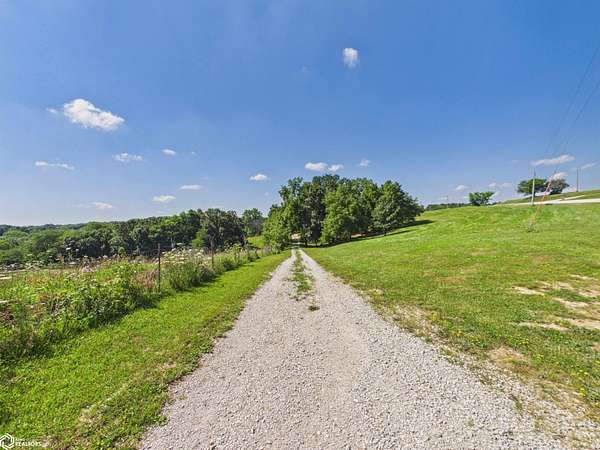 4.7 Acres of Land with Home for Sale in Ottumwa, Iowa