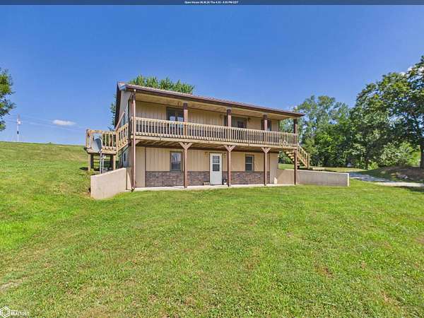 4.7 Acres of Land with Home for Sale in Ottumwa, Iowa