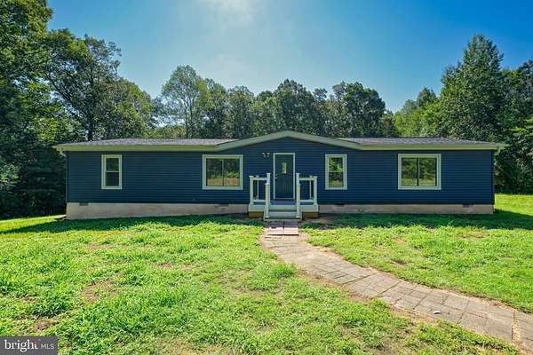2.67 Acres of Land with Home for Sale in Mineral, Virginia