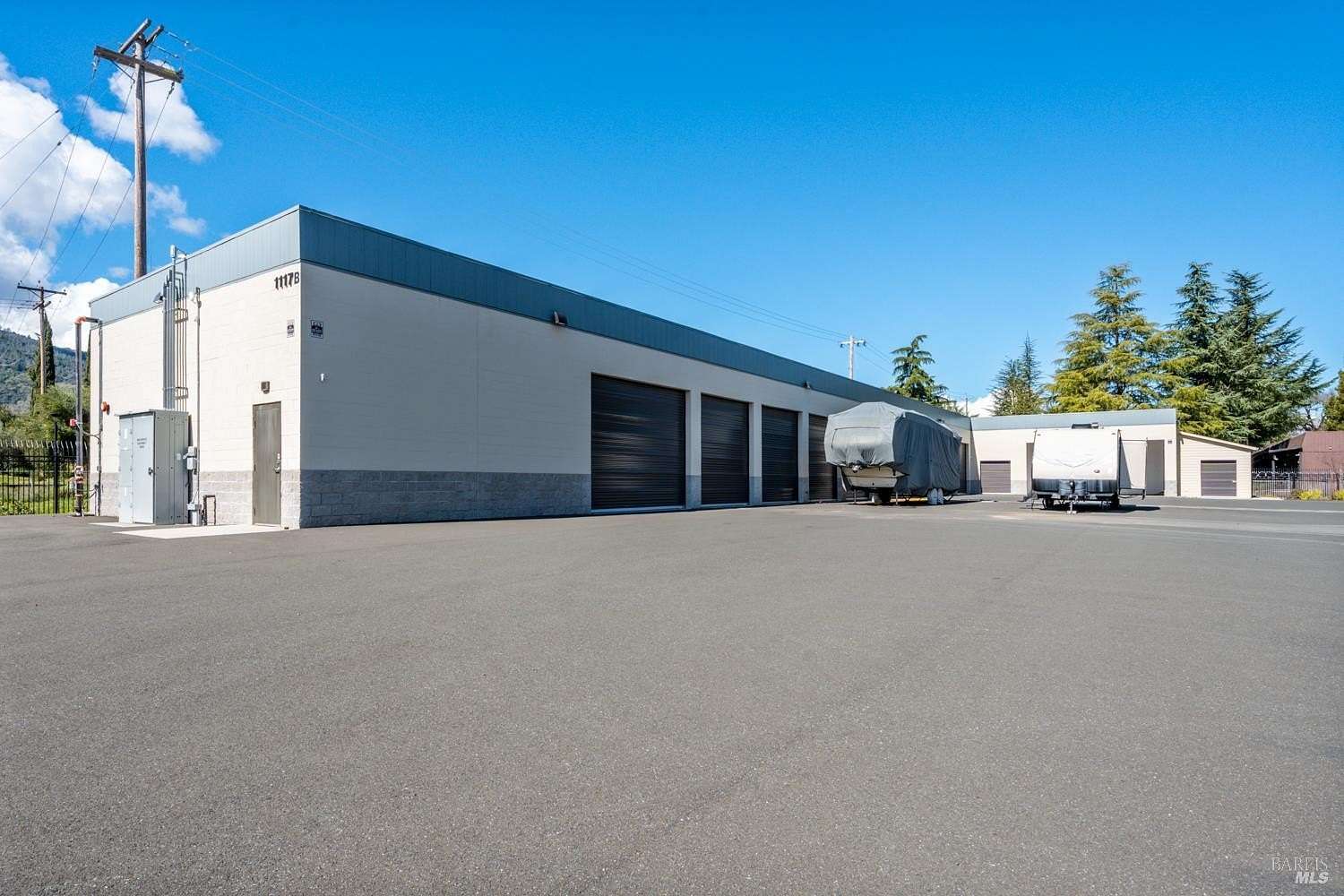 2.53 Acres of Commercial Land for Sale in Ukiah, California