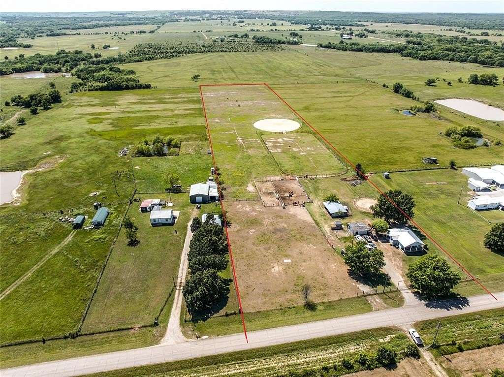 8.36 Acres of Land with Home for Sale in Okmulgee, Oklahoma