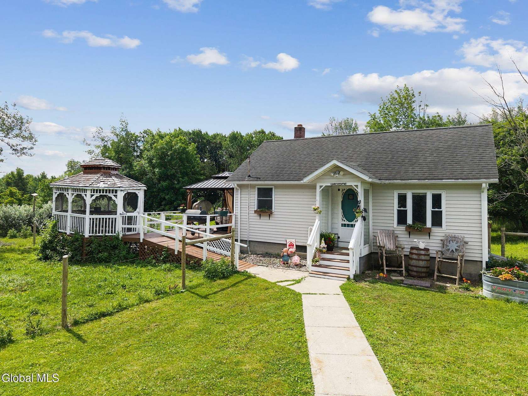 2.8 Acres of Land with Home for Sale in Fultonville, New York