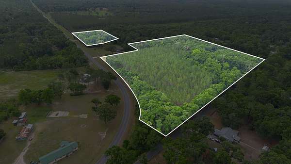 10 Acres of Land for Sale in Crawfordville, Florida