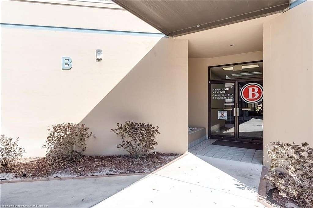 4.13 Acres of Improved Commercial Land for Lease in Sebring, Florida