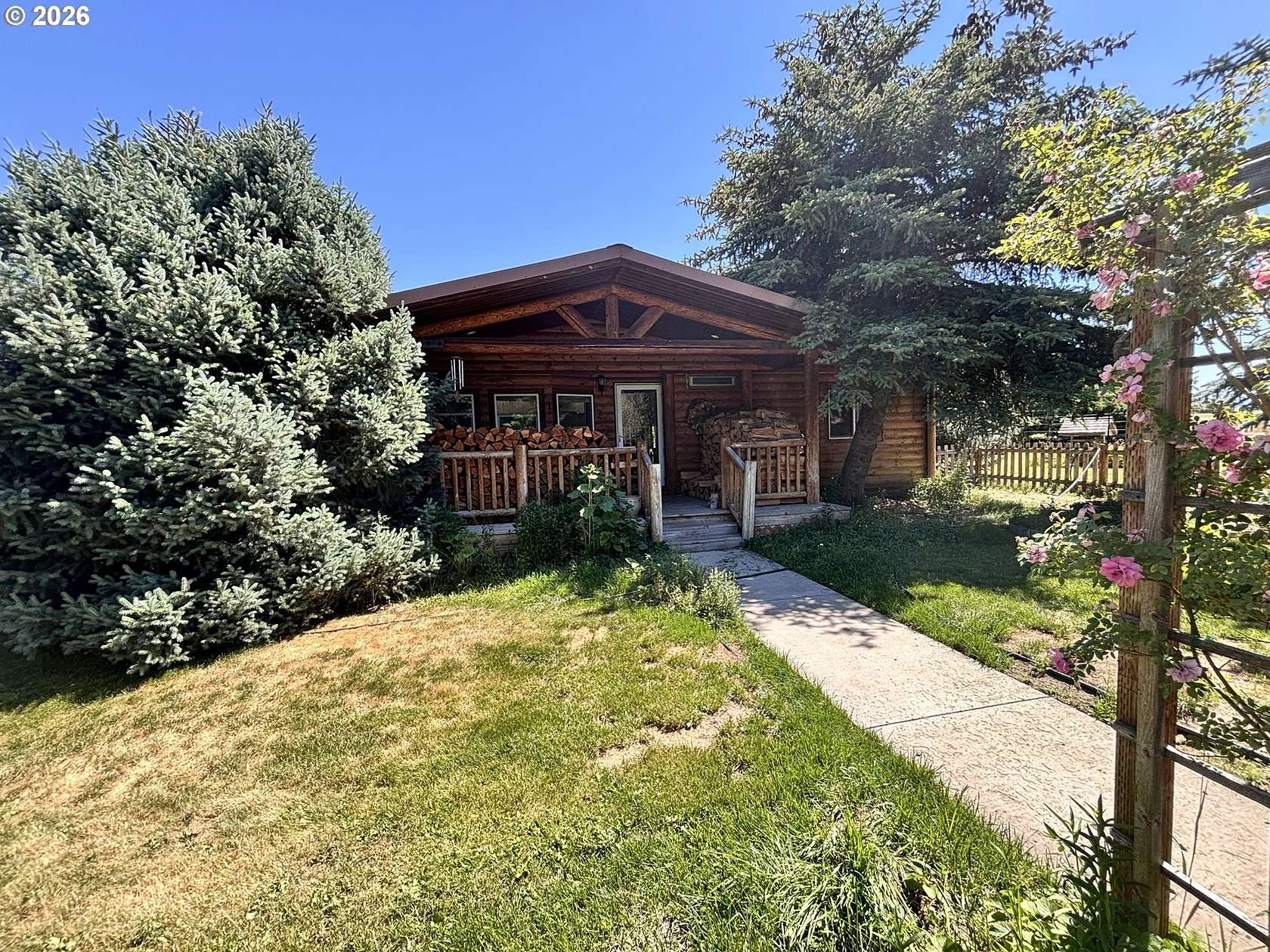 7.63 Acres of Land with Home for Sale in Joseph, Oregon