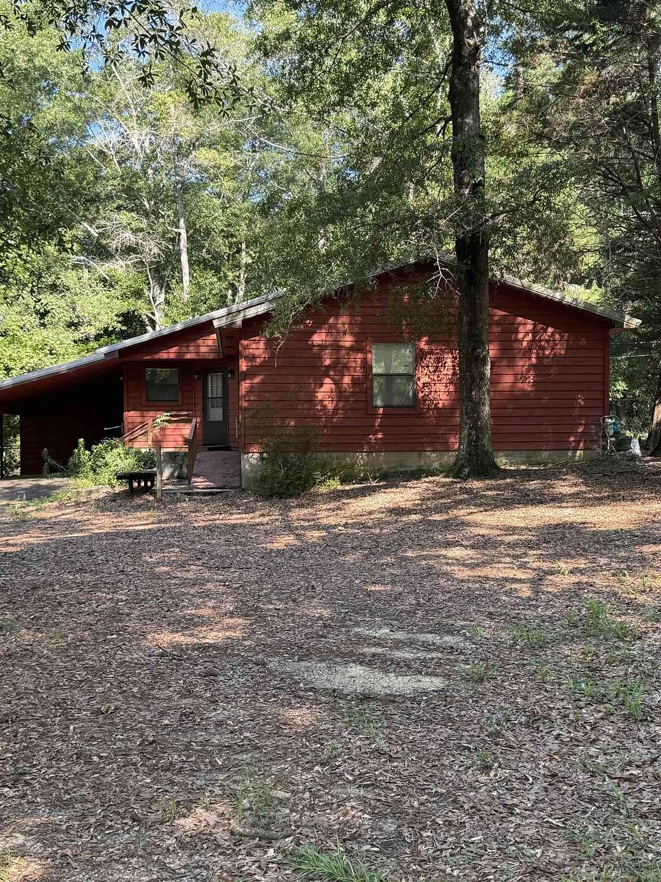 7 Acres of Land with Home for Sale in Andalusia, Alabama
