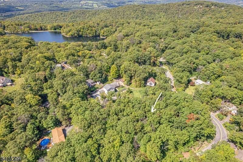 0.32 Acres of Land for Sale in Vernon Township, New Jersey
