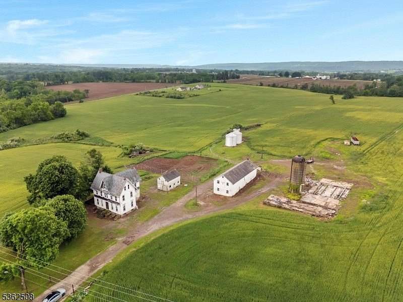100 Acres of Land for Sale in Alexandria Township, New Jersey