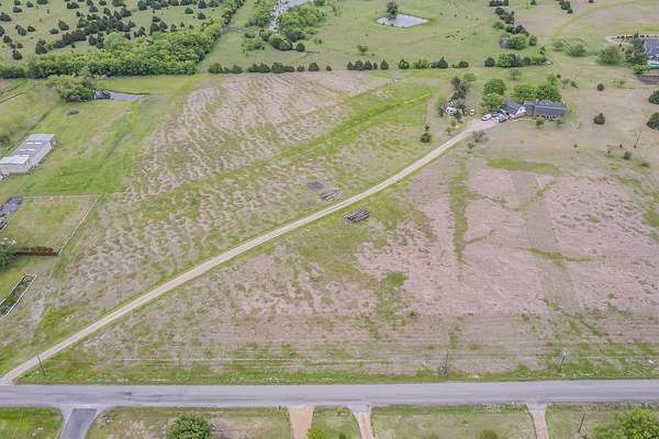 31.5 Acres of Agricultural Land with Home for Sale in Rockwall, Texas