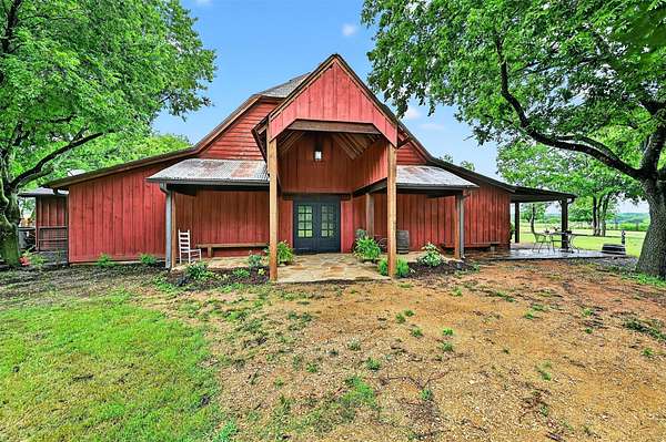 15.7 Acres of Land with Home for Sale in Celina, Texas