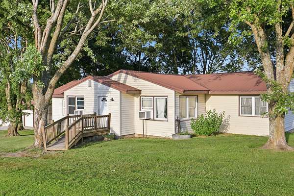3.14 Acres of Land with Home for Sale in Preston, Missouri