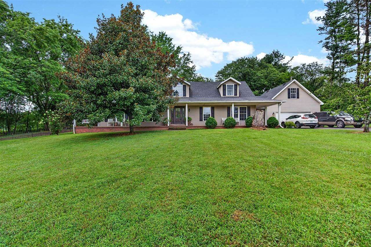 4 Acres of Land with Home for Sale in Alvaton, Kentucky