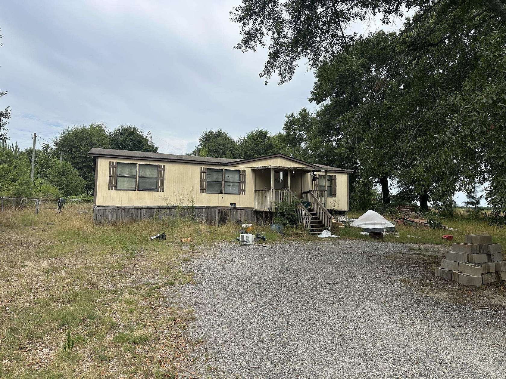 2.16 Acres of Land with Home for Sale in Chesnee, South Carolina