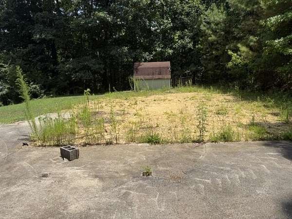 2.16 Acres of Residential Land for Sale in Chickamauga, Georgia