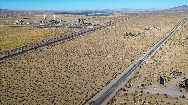 4.59 Acres of Residential Land for Sale in Yermo, California