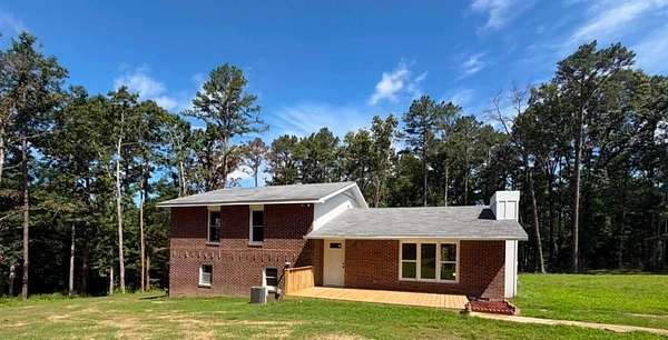 1.5 Acres of Land with Home for Sale in Houston, Missouri