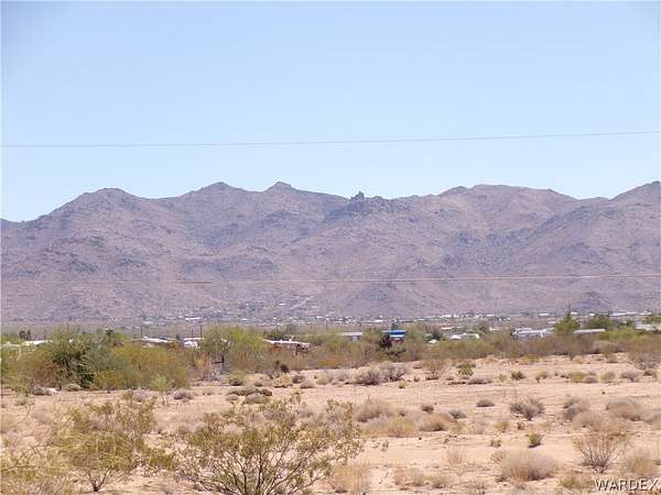 1 Acre of Residential Land for Sale in Golden Valley, Arizona