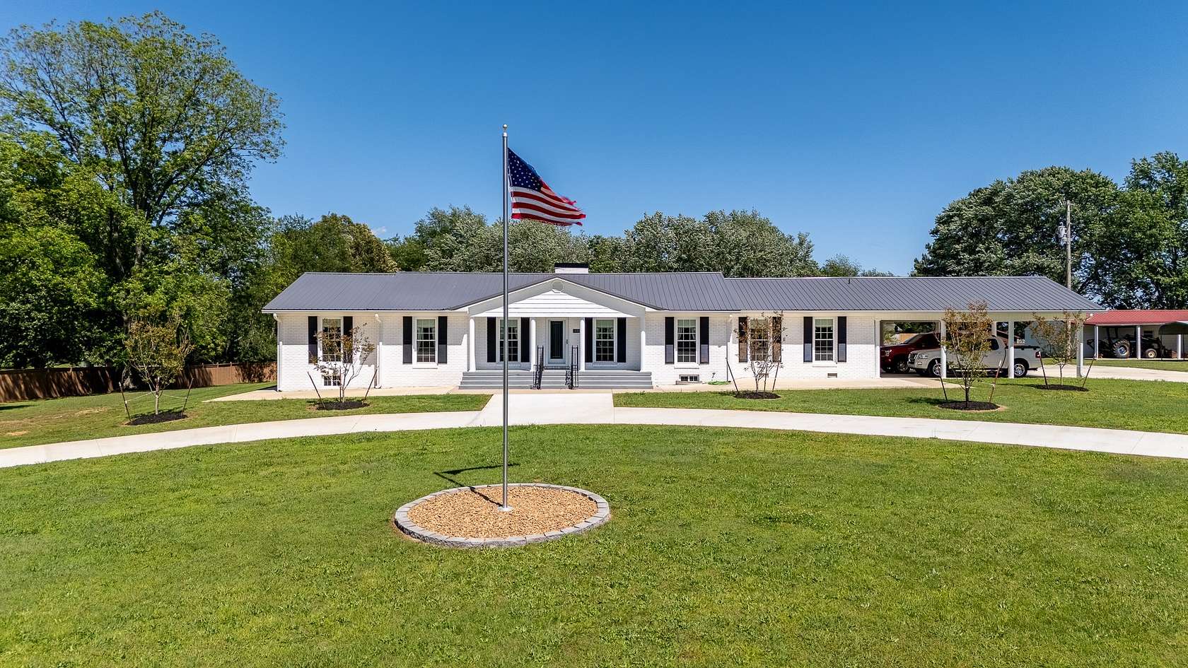1.62 Acres of Land with Home for Sale in Lawrenceburg, Tennessee