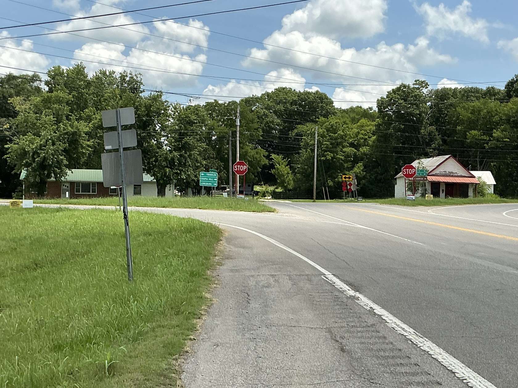 2 Acres of Residential Land for Sale in Columbia, Tennessee