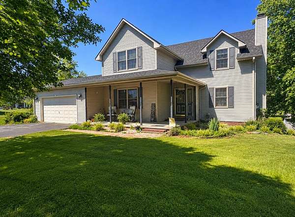 3.33 Acres of Land with Home for Sale in Stanford, Kentucky